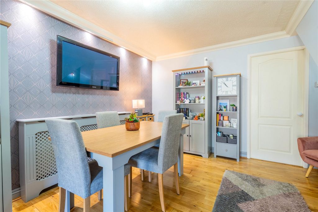 Additional image 3 of 3 bed semi-detached house for saleGoldsborough, Wilnecote, Tamworth, Staffordshire B77