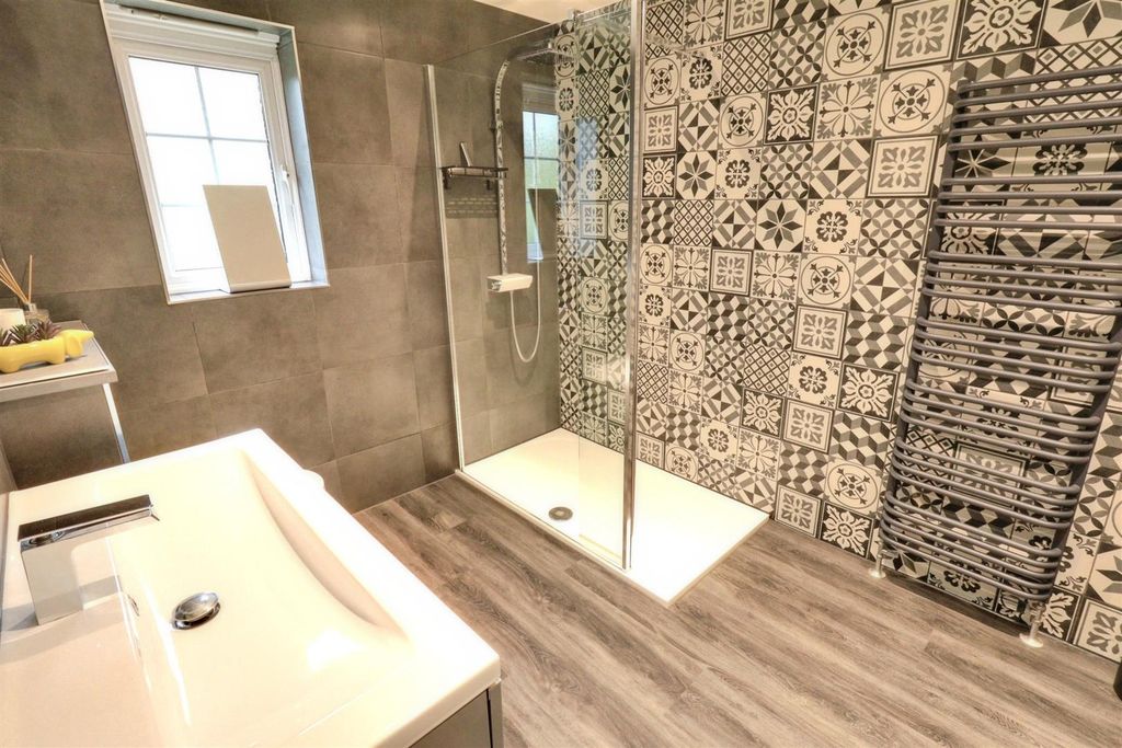Additional image 8 of 5 bed detached house for saleThe Meadows, Wrinehill, Crewe CW3