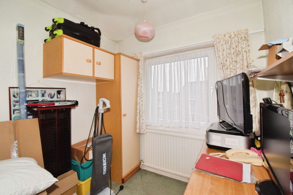Additional image 15 of 3 bed semi-detached house for saleHighgate Avenue, Birstall, Leicester, Leicestershire LE4