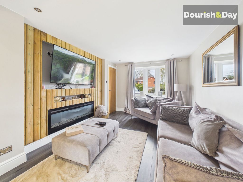 Additional image 3 of 3 bed detached house for saleCarisbrooke Drive, Stafford ST17