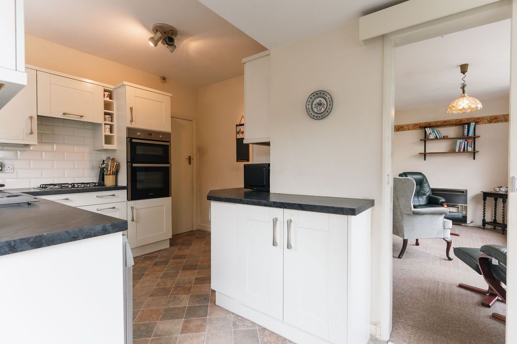 Additional image 8 of 3 bed detached house for saleSomerby Road, Thurnby LE7
