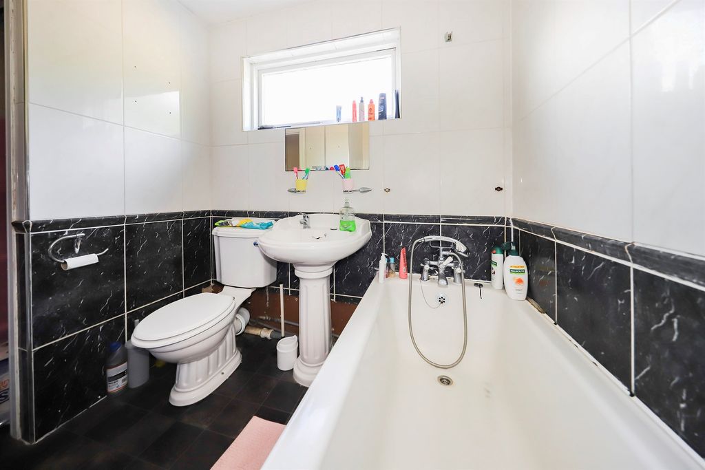 Additional image 10 of 3 bed end terrace house for saleHamble Road, Merry Hill, Wolverhampton WV4