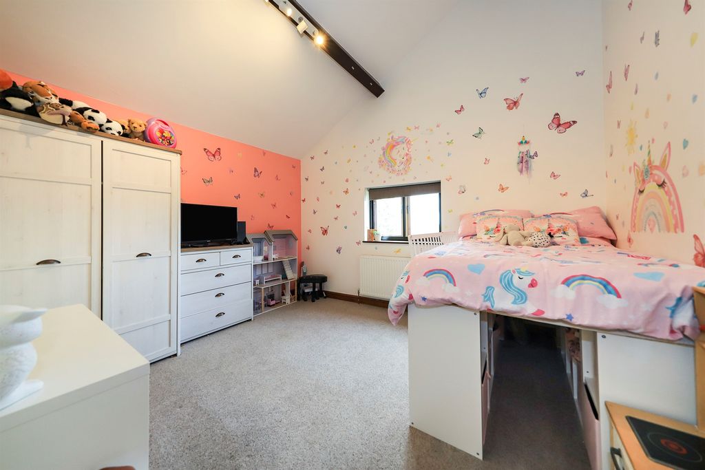 Additional image 10 of 3 bed barn conversion for saleBognop Road, Essington, Wolverhampton WV11