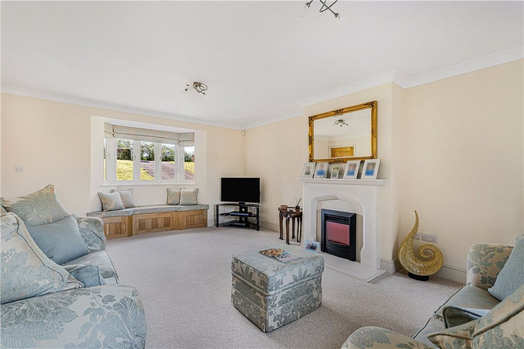 Additional image 2 of 4 bed detached house for saleMain Road, Cherhill, Calne, Wiltshire SN11