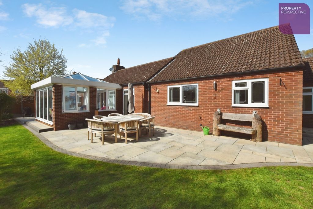 Additional image 17 of 3 bed detached bungalow for saleChandlers Drive, Tamworth B77