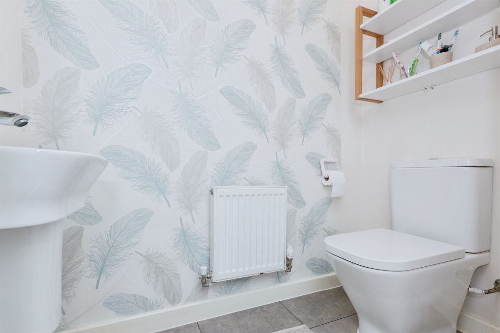 Additional image 16 of 5 bed semi-detached house for saleTollgate Close, Oadby, Leicester LE2