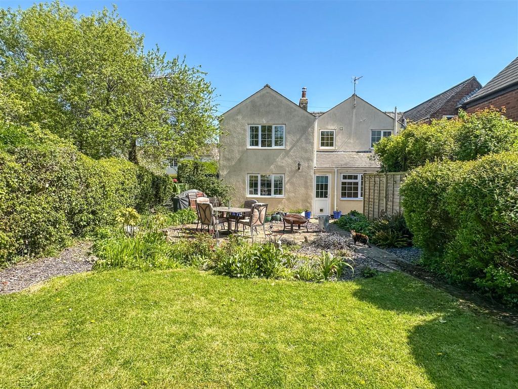 Additional image 16 of 4 bed semi-detached house for saleCallow Hill, Brinkworth, Chippenham SN15
