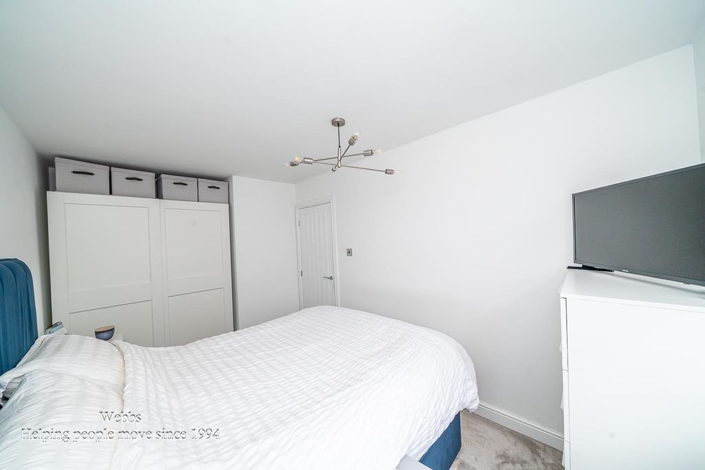 Additional image 13 of 3 bed property for saleBrook House Lane, Featherstone, Wolverhampton WV10