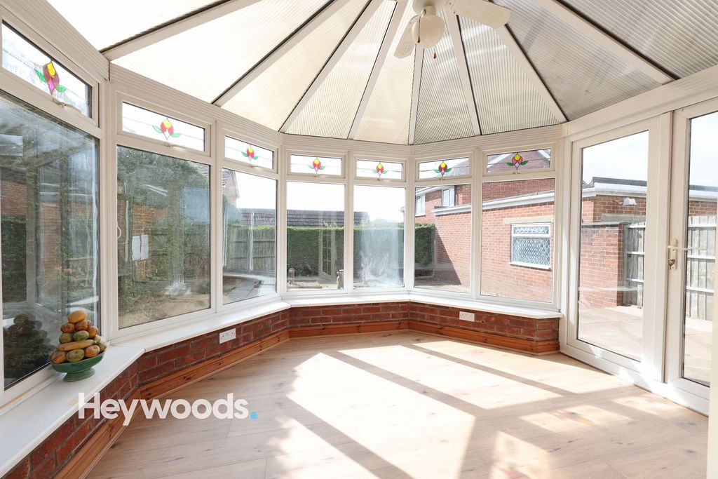 Additional image 9 of 3 bed detached house for saleRutherford Avenue, Newcastle ST5