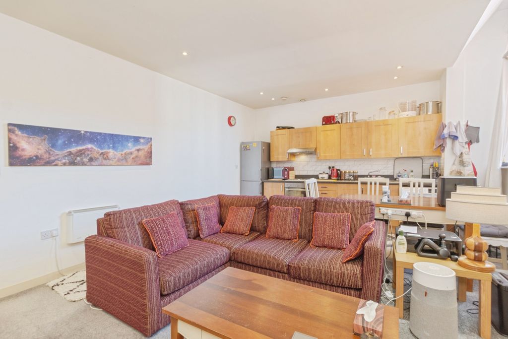 Additional image 4 of 2 bed flat for sale7 Wimbledon Street, Leicester LE1