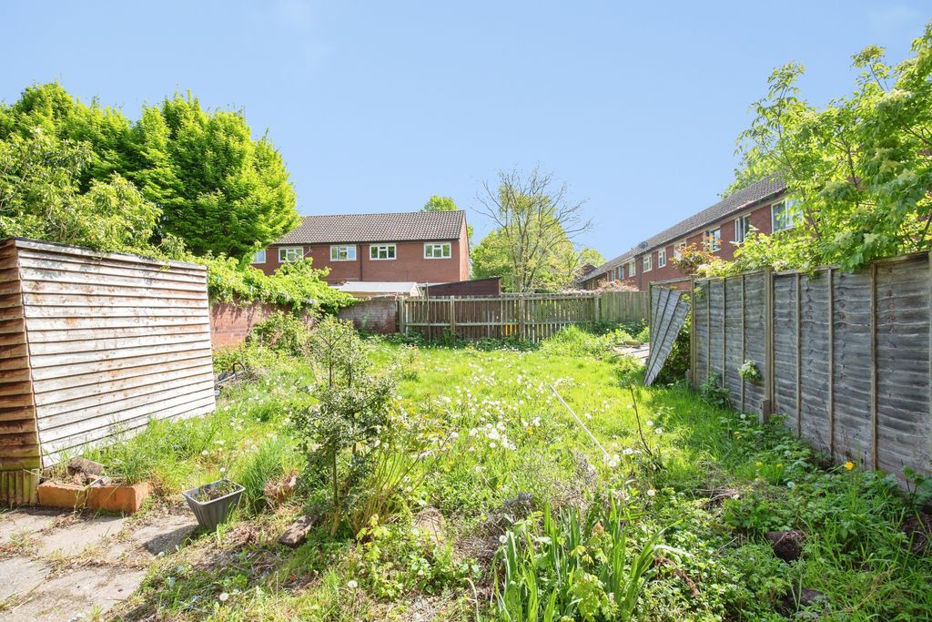 Additional image 2 of 3 bed end terrace house for saleEdale, Wilnecote, Tamworth B77