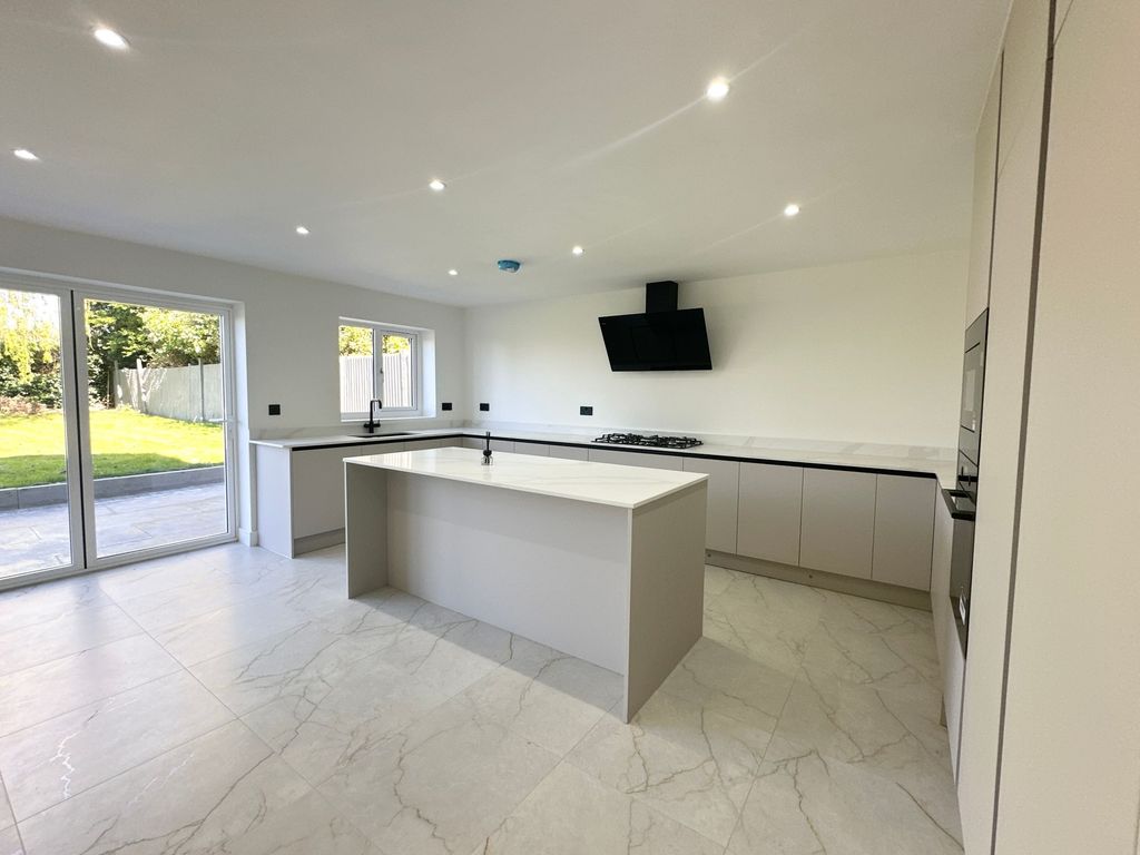 Additional image 9 of 7 bed detached bungalow for saleDavenport Road, Leicester LE5