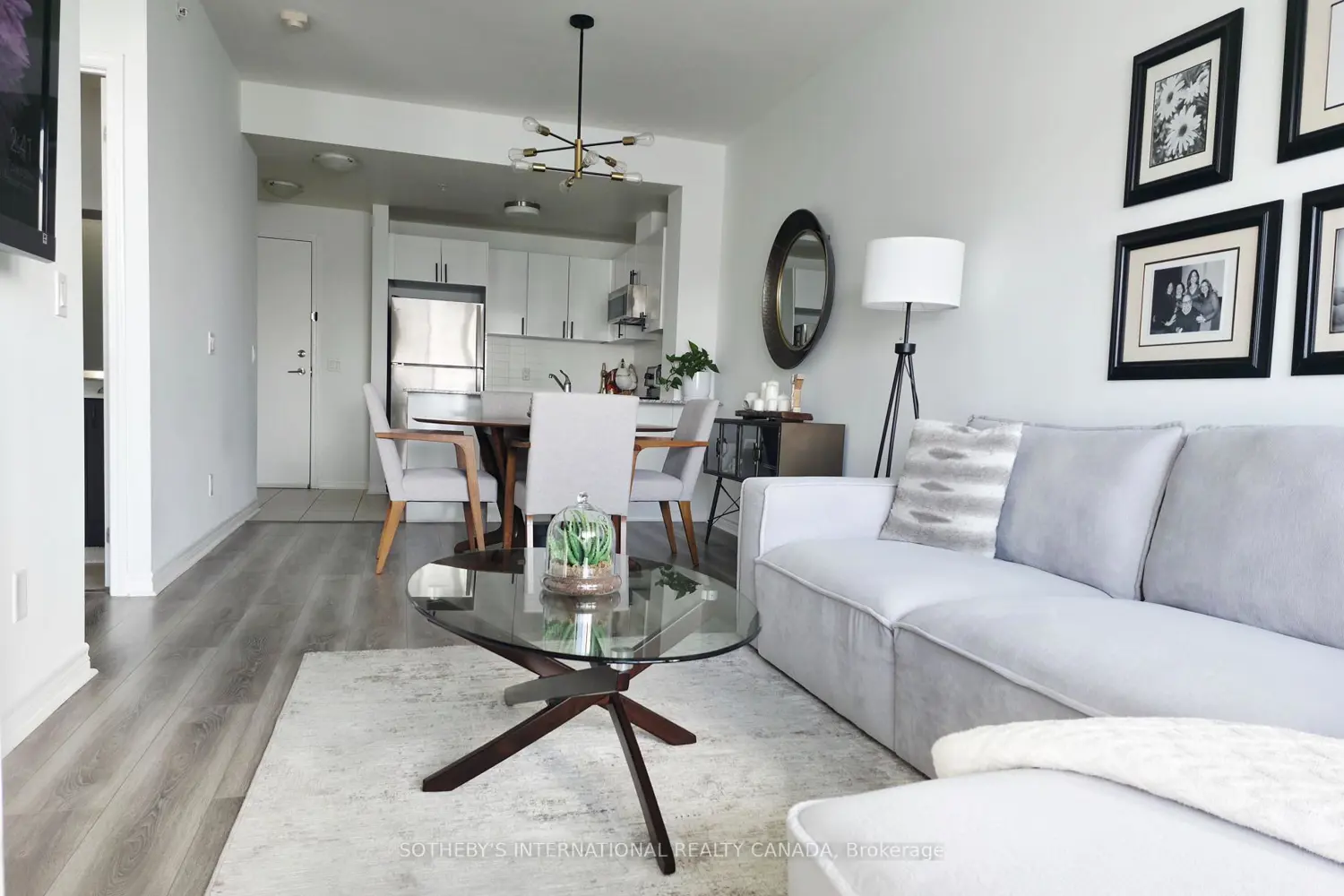 Additional image 7 of 2522 Keele Street 206