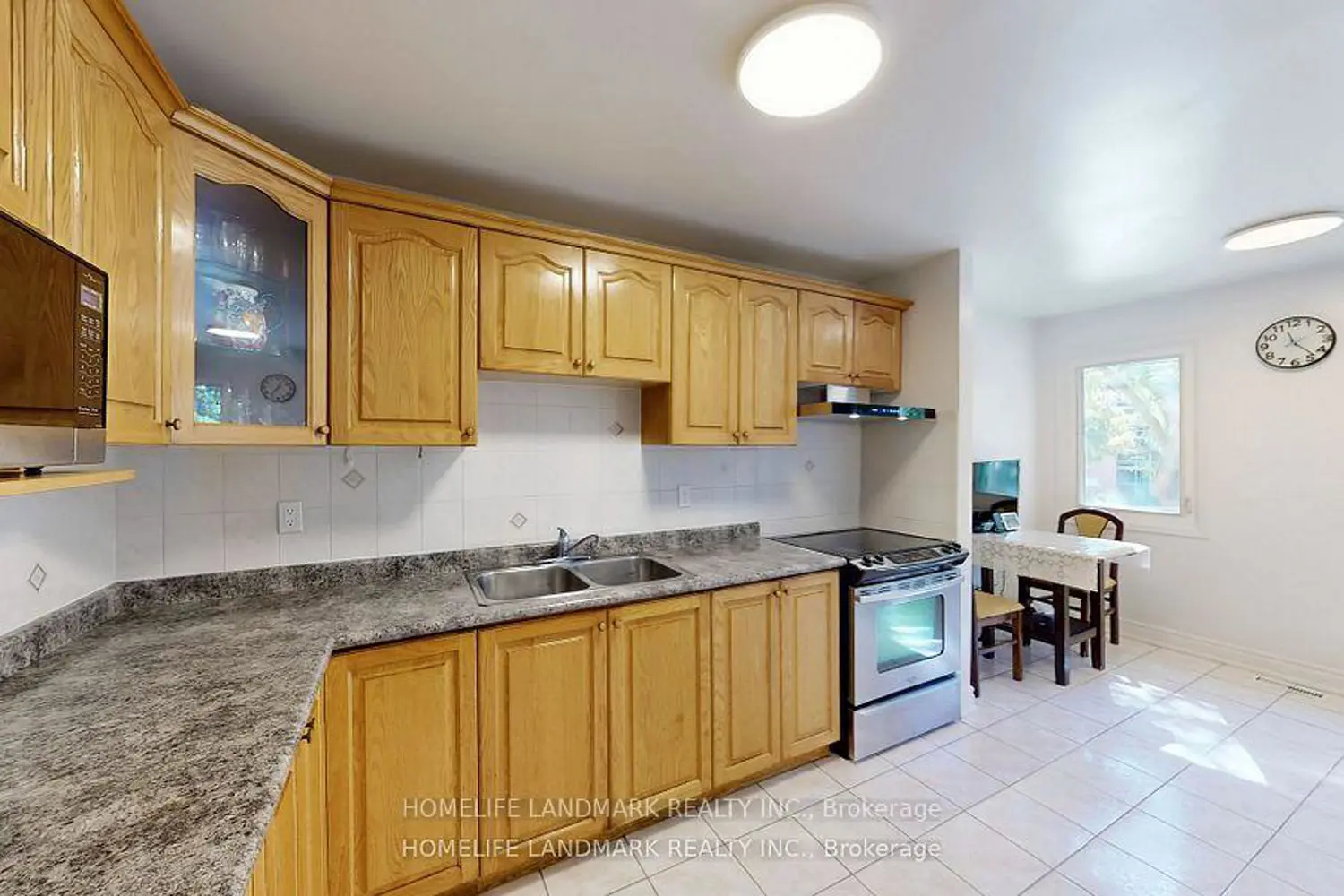 Additional image 4 of 32 Coatsworth Crescent