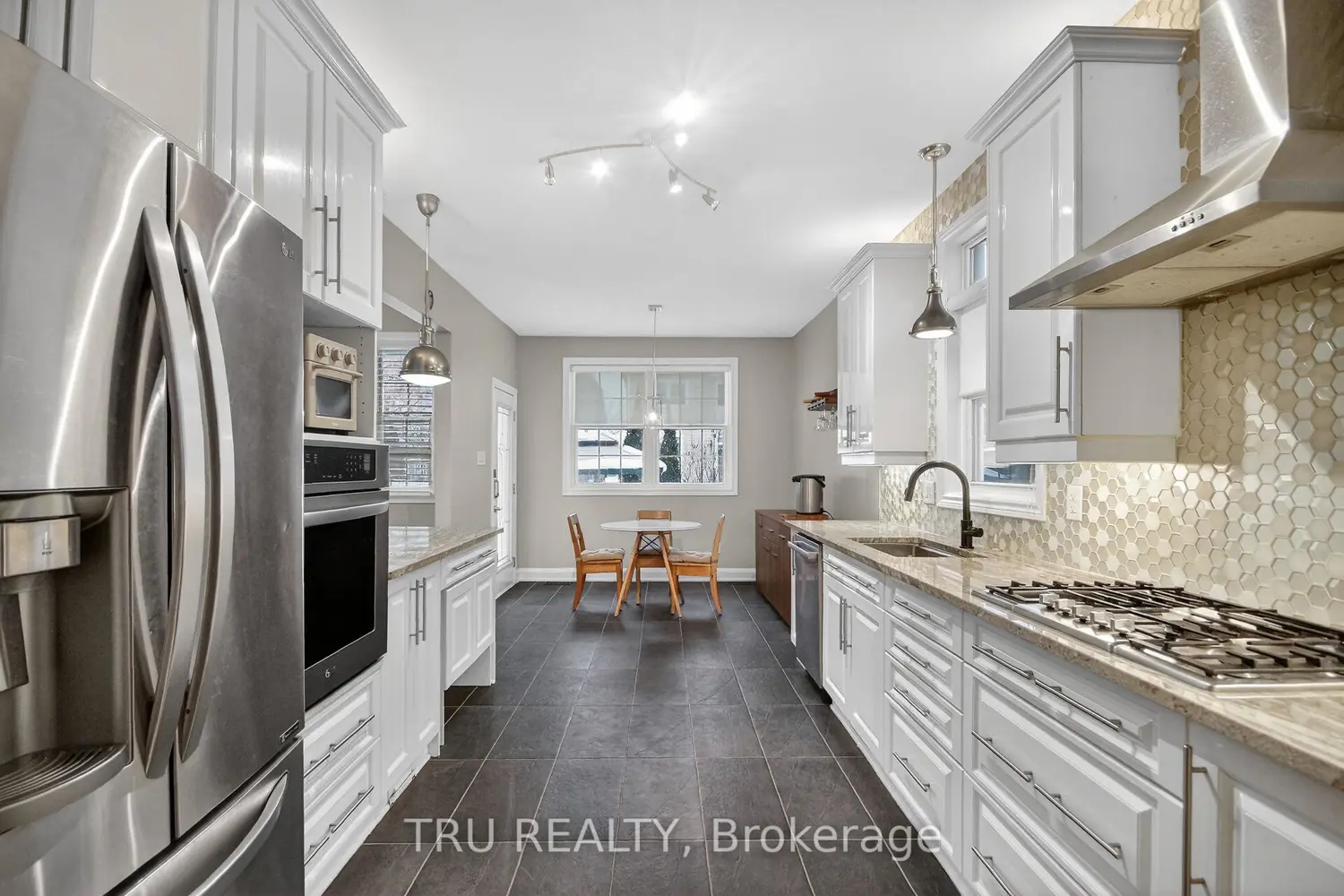 Additional image 6 of 590 Anjana Circle