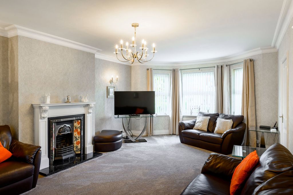 Additional image 13 of 5 bed detached house for saleWallace Court, Cheslyn Hay, Walsall WS6