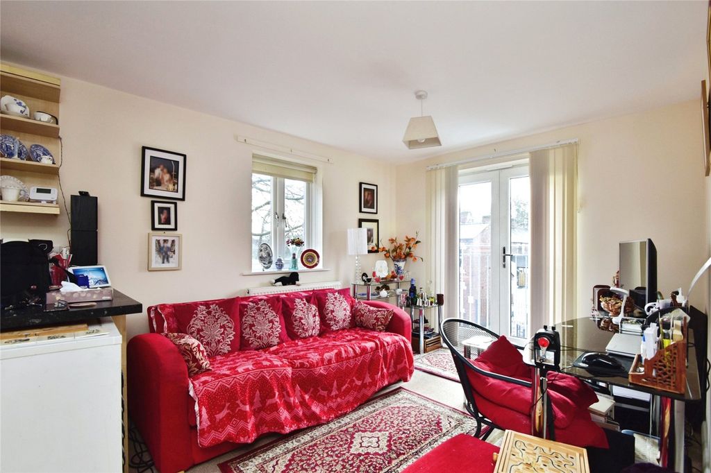 Additional image 15 of 2 bed flat for saleJames Street, Stoke-On-Trent, Staffordshire ST4