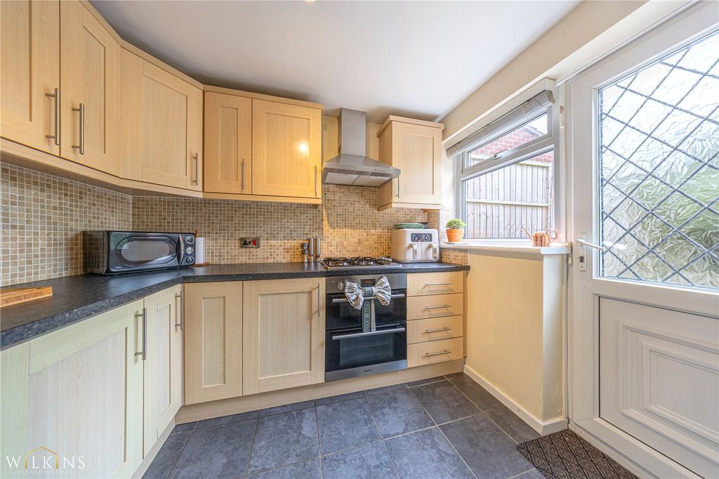 Additional image 9 of 3 bed detached house for saleDosthill Road, Two Gates, Tamworth, Staffordshire B77