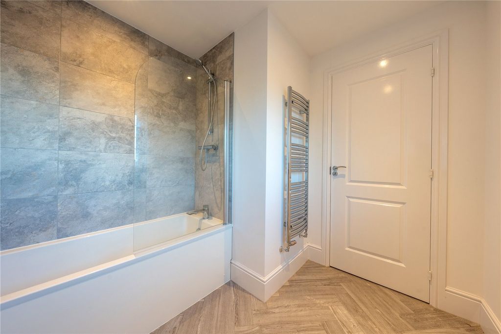 Additional image 28 of 4 bed detached house for saleHopton Close, Amington, Tamworth, Staffordshire B77