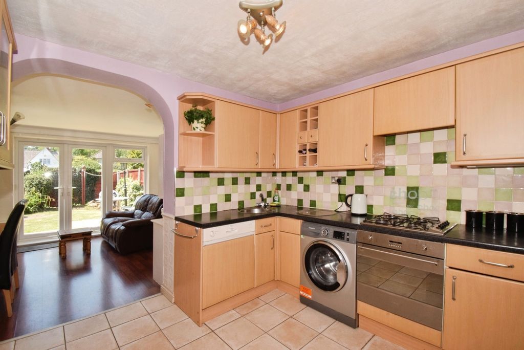 Additional image 3 of 3 bed semi-detached house for saleKent Crescent, Wigston, Leicestershire LE18