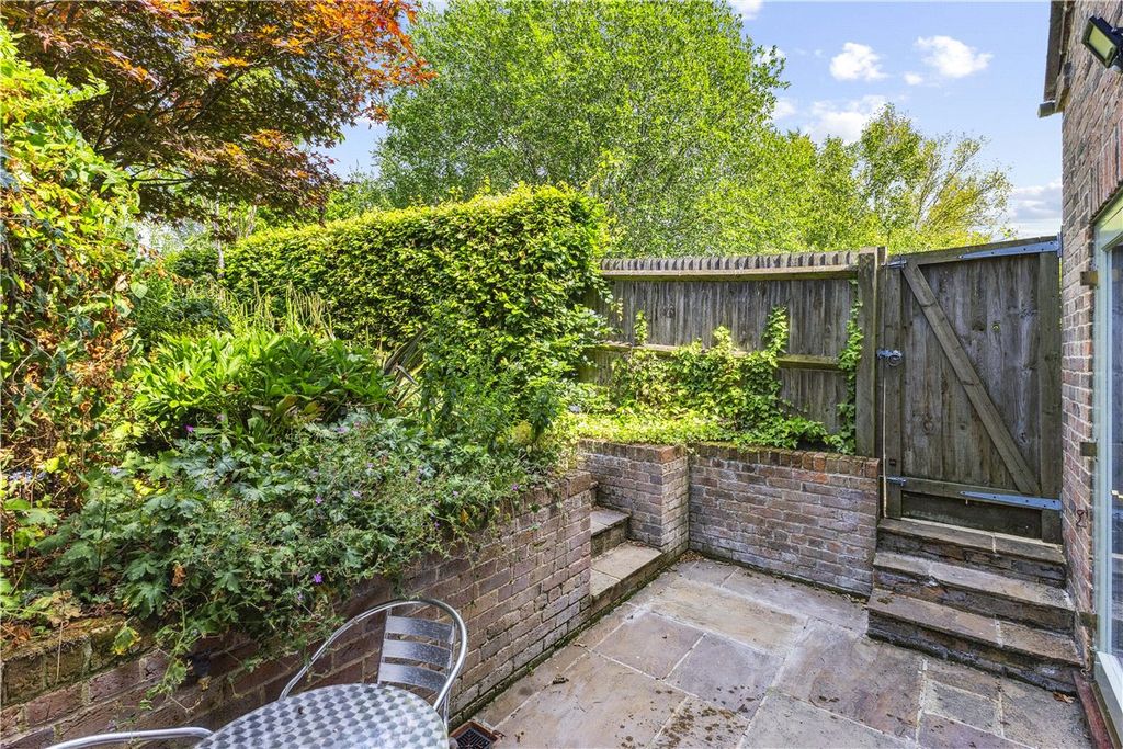 Additional image 16 of 3 bed end terrace house for saleCrooked Corner, Aldbourne, Marlborough, Wiltshire SN8