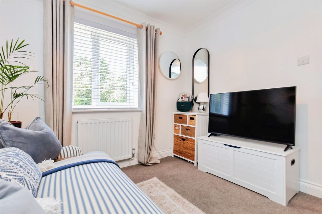Additional image 13 of 3 bed semi-detached house for saleClover Gardens, Stamford PE9