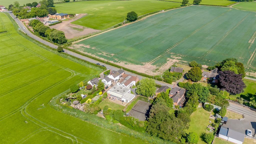 Additional image 29 of 4 bed detached house for saleLynn Lane, Lynn, Lichfield WS14