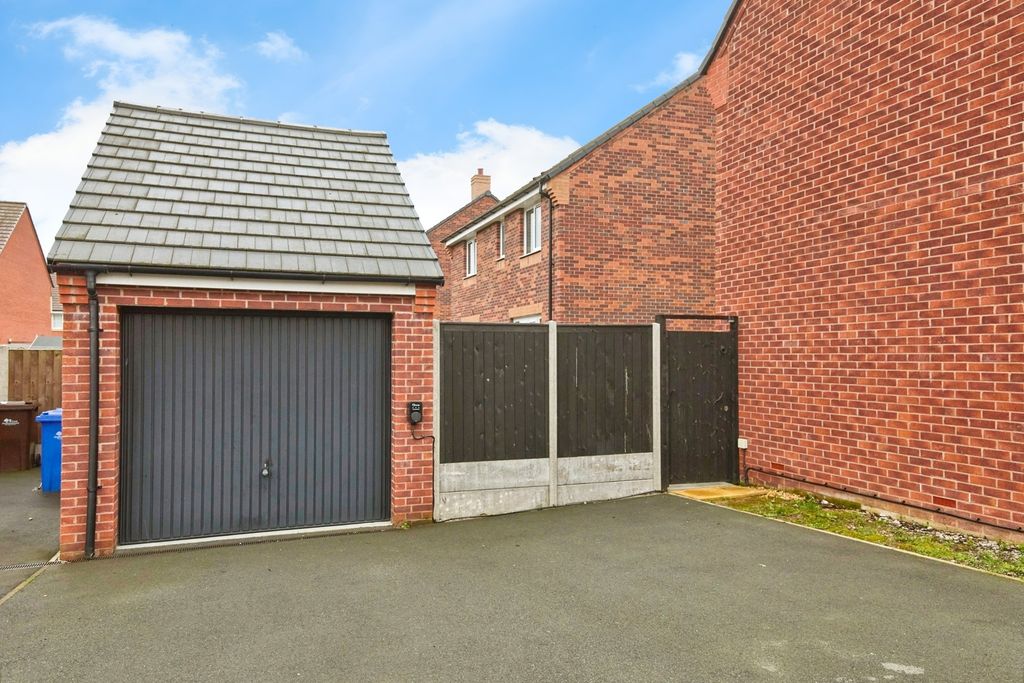 Additional image 19 of 3 bed detached house for saleBarley Road, Burton-On-Trent, Staffordshire DE13