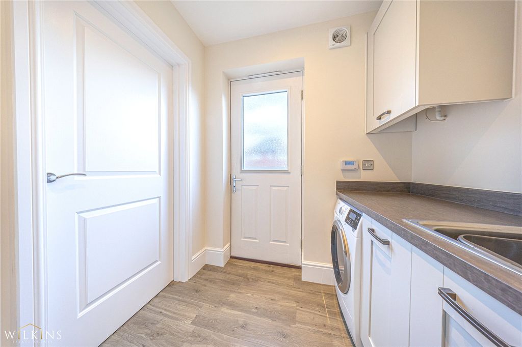 Additional image 11 of 3 bed detached house for saleBroomyshaw Close, Amington, Tamworth, Staffordshire B77