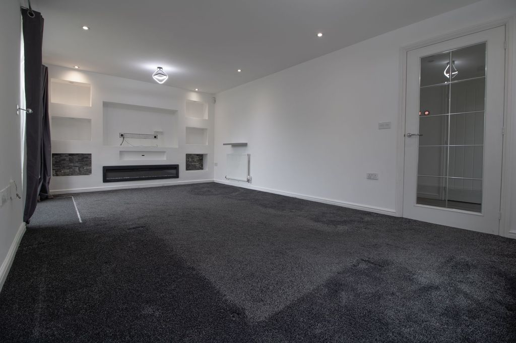 Additional image 2 of 4 bed detached house for saleHackness Road, Hamilton LE5