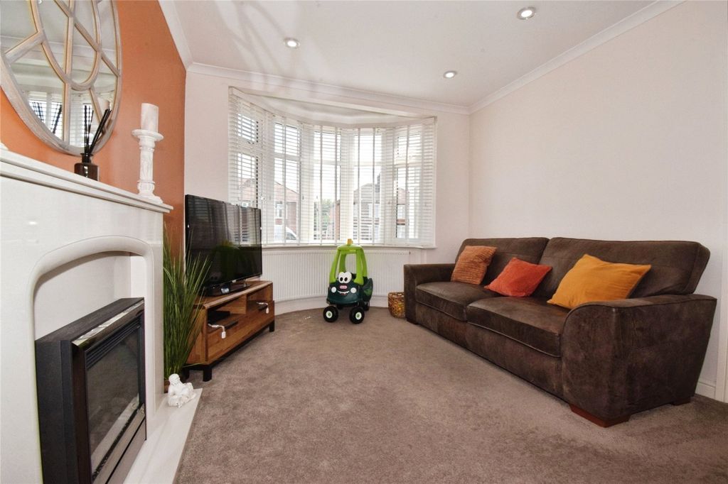 Additional image 13 of 3 bed semi-detached house for saleGlenborne Road, Leicester, Leicestershire LE2