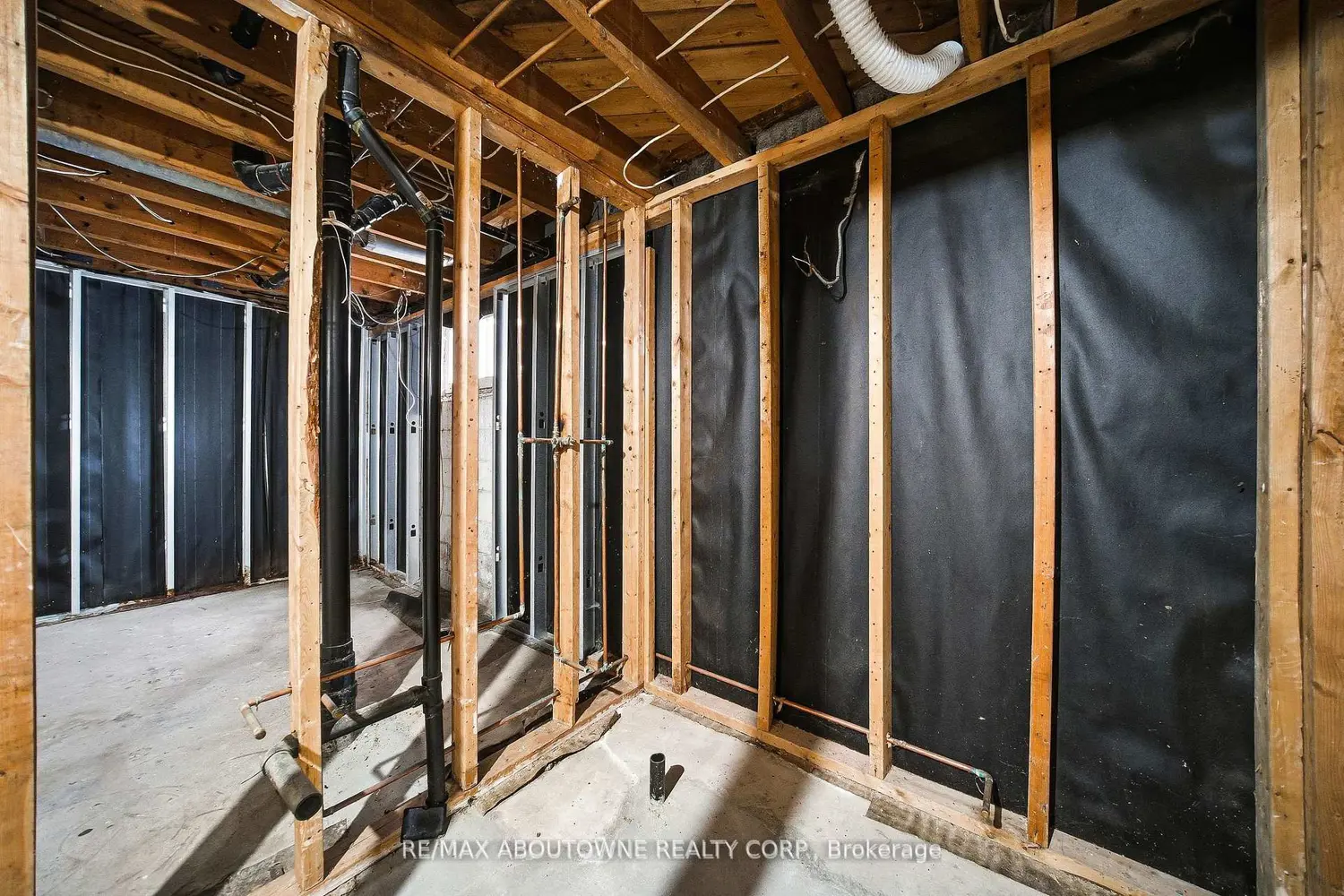 Additional image 17 of 276 Lakeshore Road