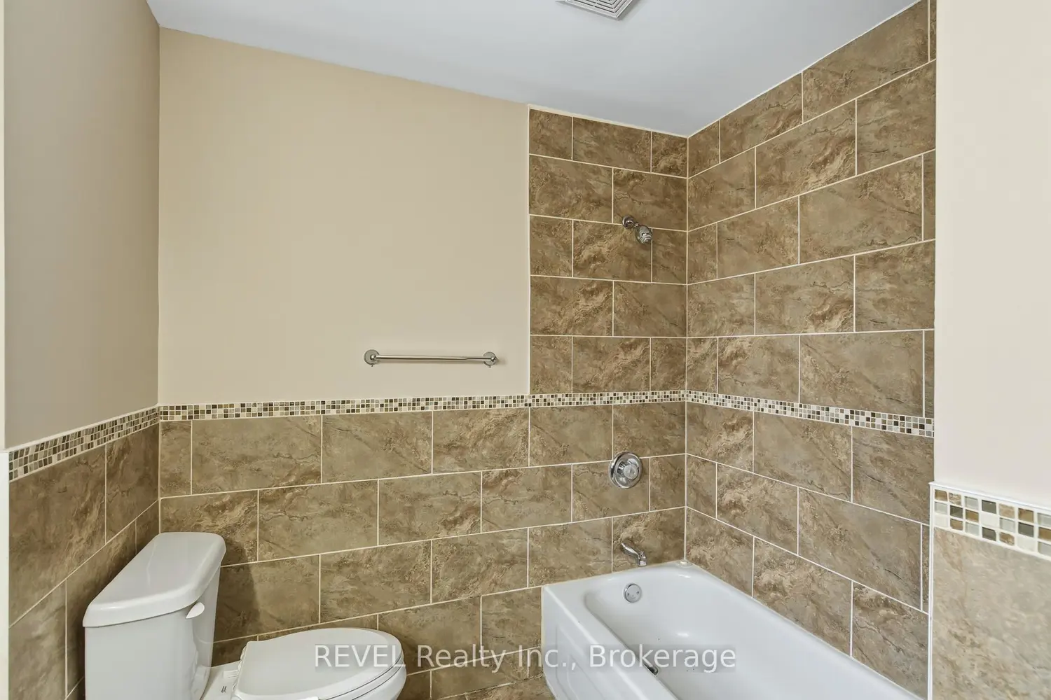 Additional image 17 of 184 Queenston Street