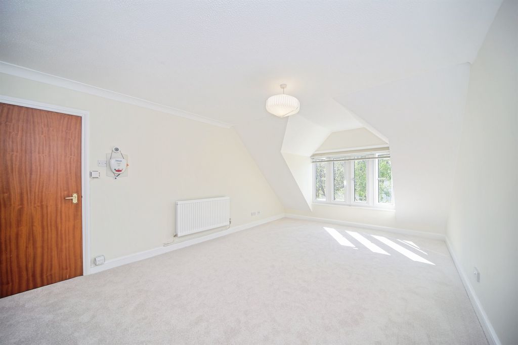 Additional image 5 of 2 bed flat for saleSt. Ann Place, Salisbury SP1