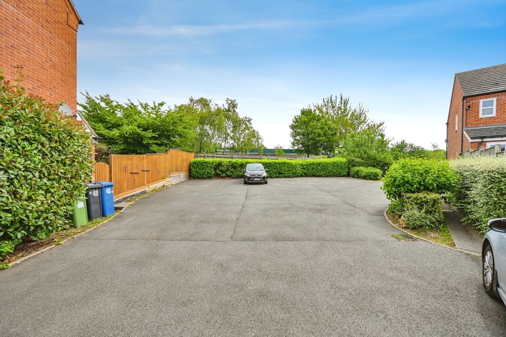 Additional image 17 of 3 bed town house for saleLowes Drive, Tamworth, Staffordshire B77