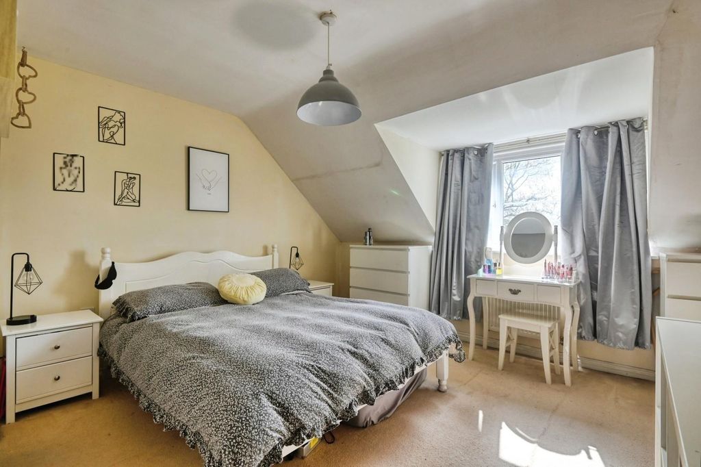 Additional image 8 of 4 bed terraced house for saleTame Close, Wilnecote, Tamworth B77