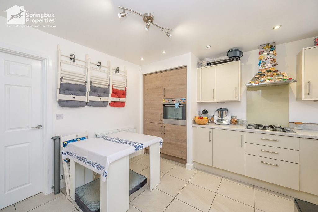 Additional image 6 of 3 bed semi-detached house for saleLakin Lane, Fradley, Lichfield, Staffordshire WS13