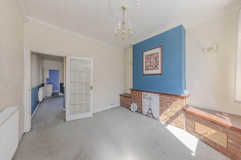 Additional image 2 of 2 bed terraced house for saleLadysmith Road, Stoke On Trent ST1