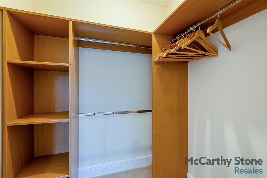Additional image 16 of 1 bed flat for saleWolsey Court, Knighton Park Road, Leicester LE2
