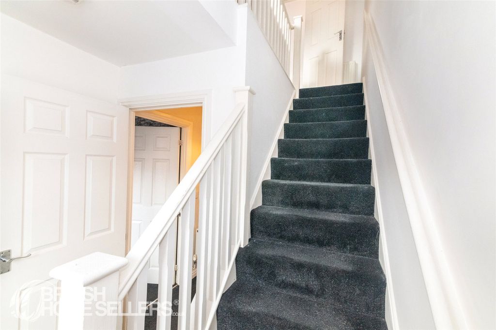 Additional image 5 of 3 bed semi-detached house for saleBarker Round Way, Burton-On-Trent, Staffordshire DE14