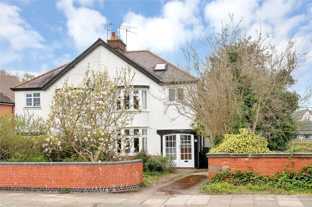 5 bed semi-detached house for saleHolmfield Road, Stoneygate, Leicester LE2