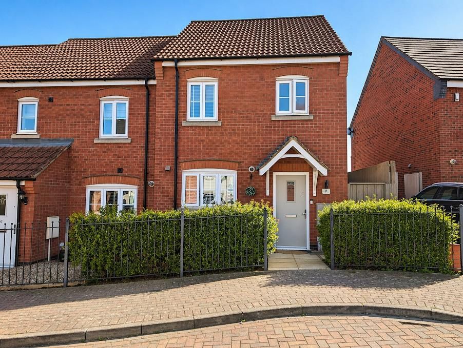 3 bed town house for saleAnstige Avenue, Anstey, Leicestershire LE7