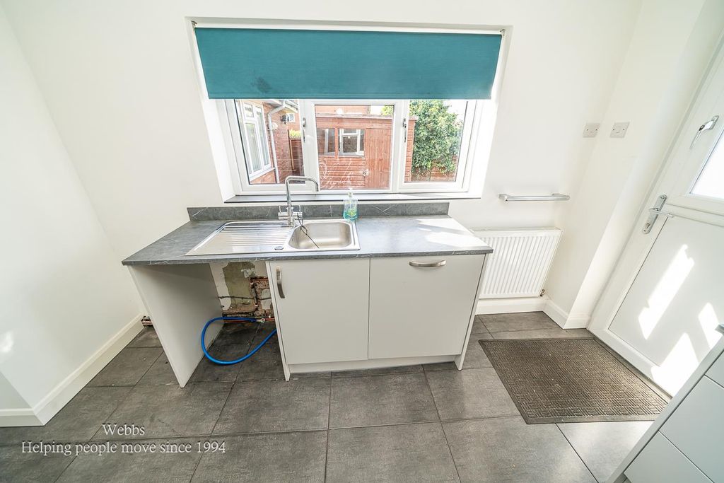Additional image 8 of 2 bed semi-detached bungalow for salePark Lane, Great Wyrley, Walsall WS6