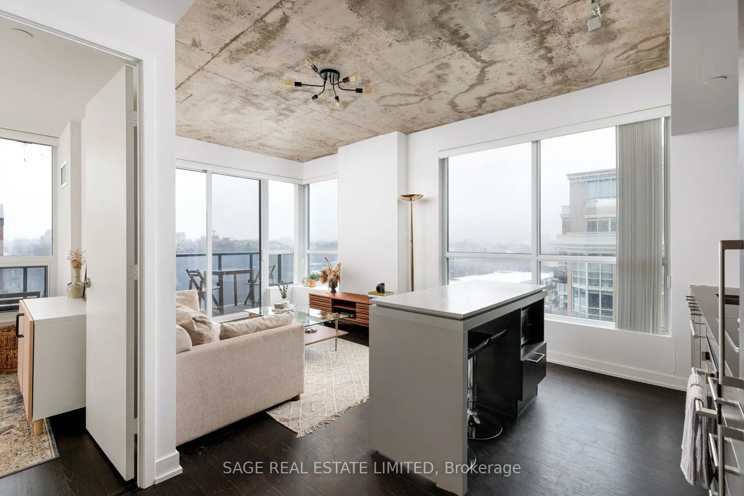 1030 King Street 613
