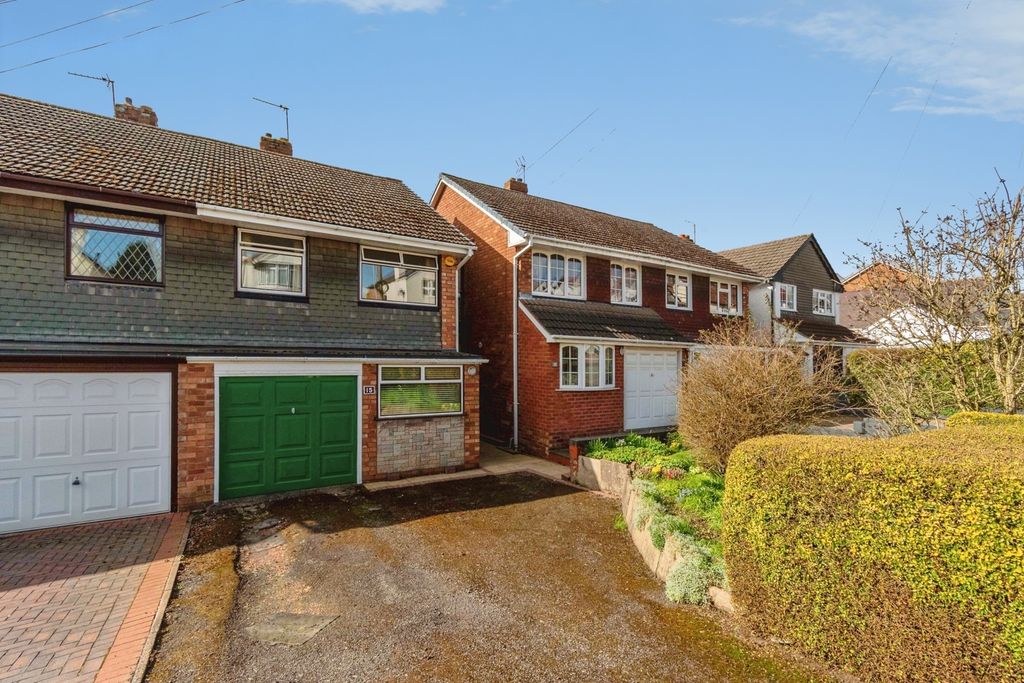 3 bed semi-detached house for saleAvenue Road, Heath Hayes, Cannock WS12