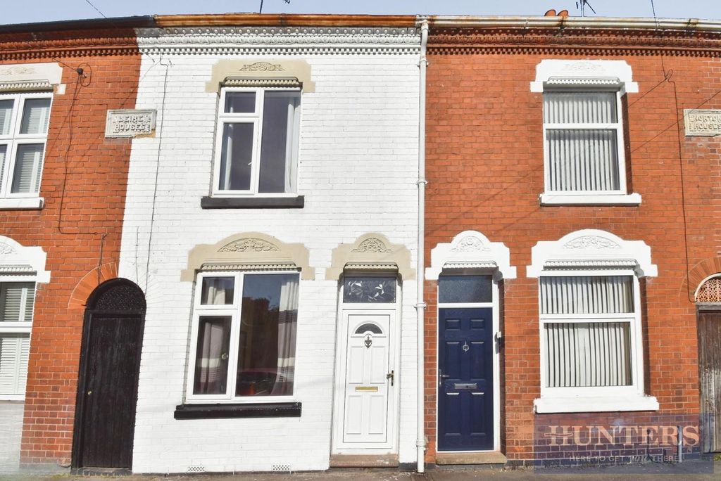 3 bed terraced house for saleKirkdale Road, Wigston LE18