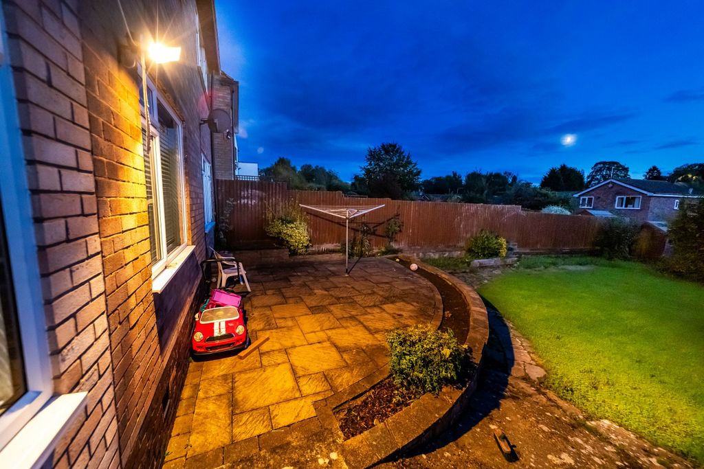 Additional image 17 of 3 bed detached house for saleForest Rise, Thurnby, Leicester LE7