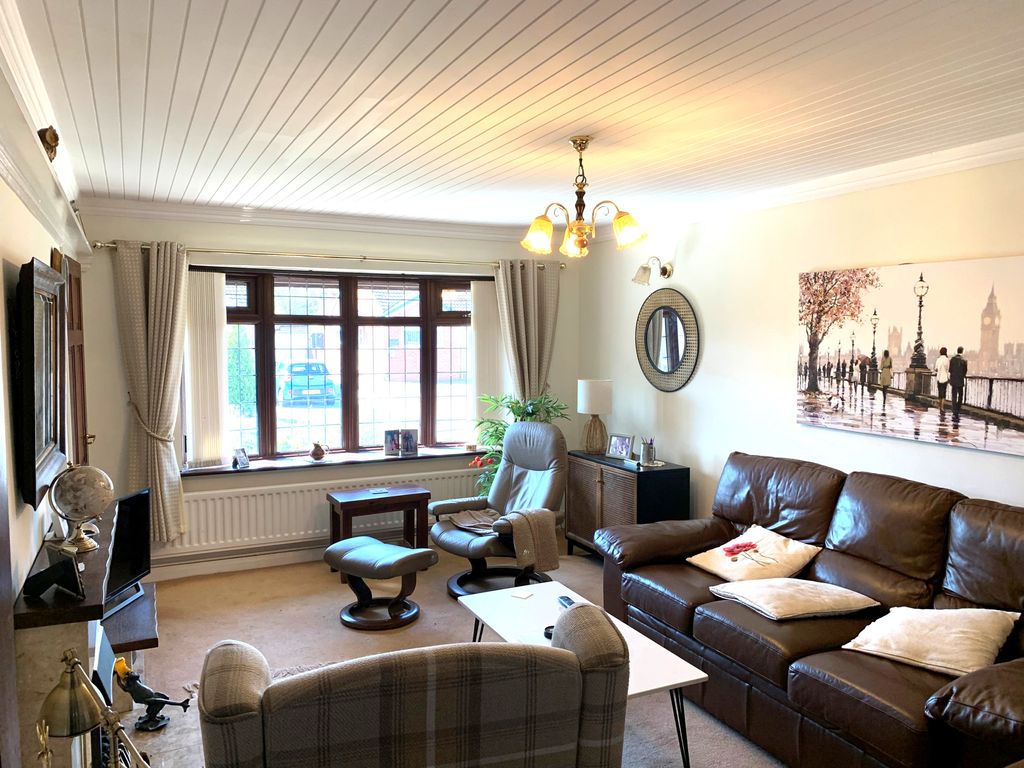 Additional image 3 of 2 bed semi-detached bungalow for saleBraemar Close, Bucknall, Stoke-On-Trent ST2