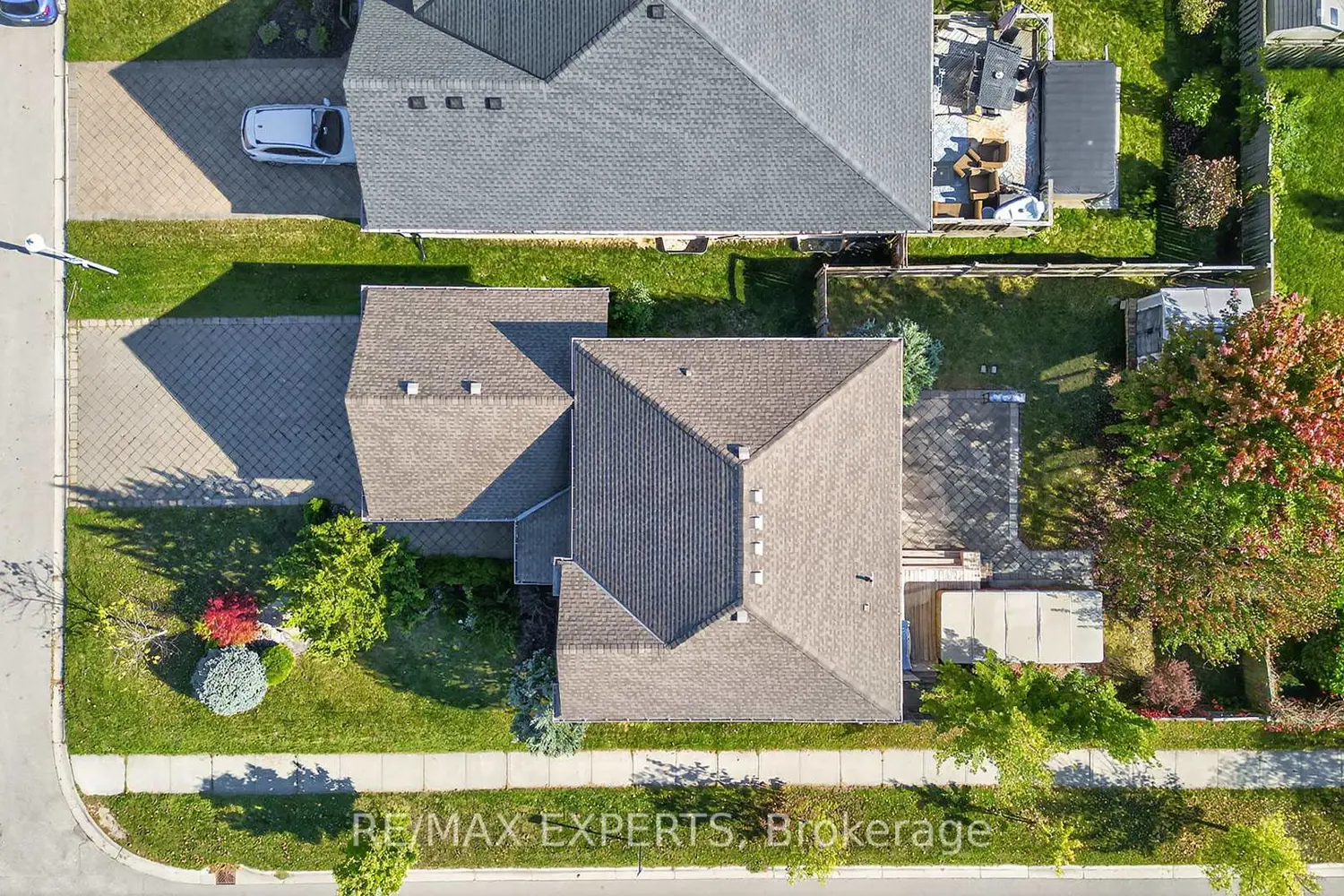 Additional image 2 of 936 Talisman Crescent