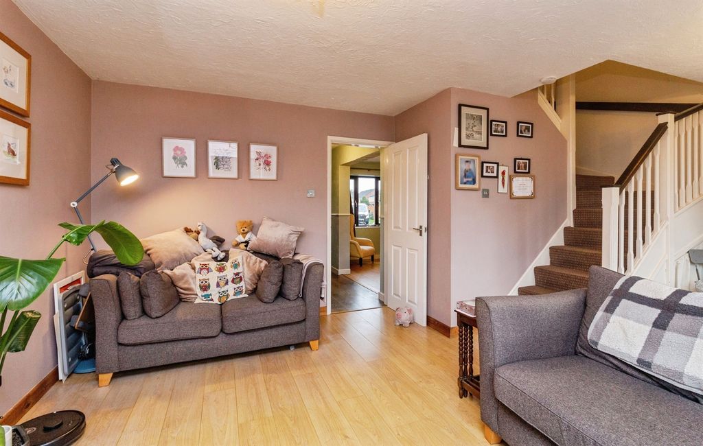 Additional image 2 of 3 bed semi-detached house for saleGlobe Avenue, Stafford ST17